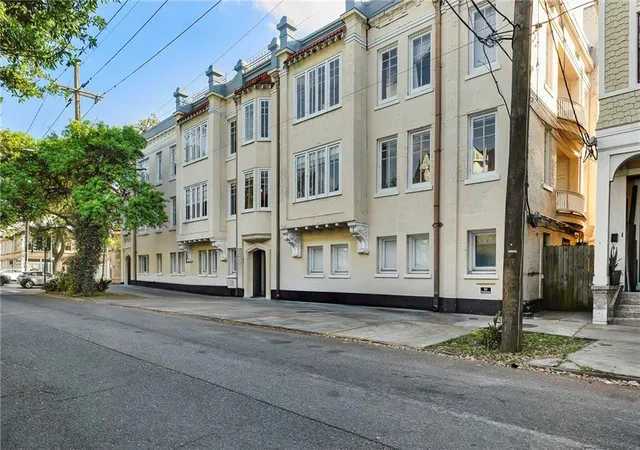 24th image of 2801 St Charles Ave #106g, New Orleans, LA 70115 | MLS# 2551003