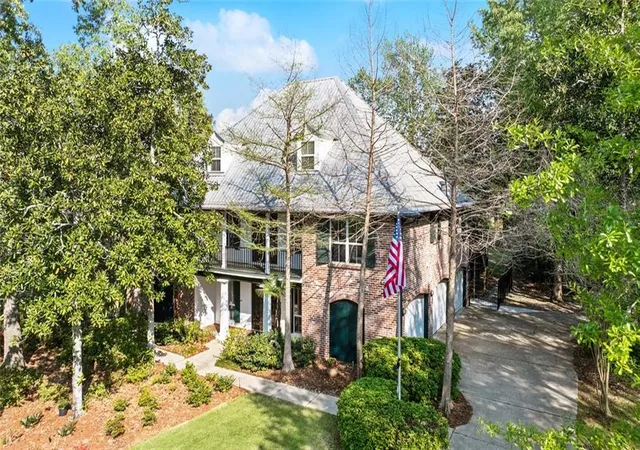 1st image of 480 E Chase Ct, Mandeville, LA 70448 | MLS# 2551141