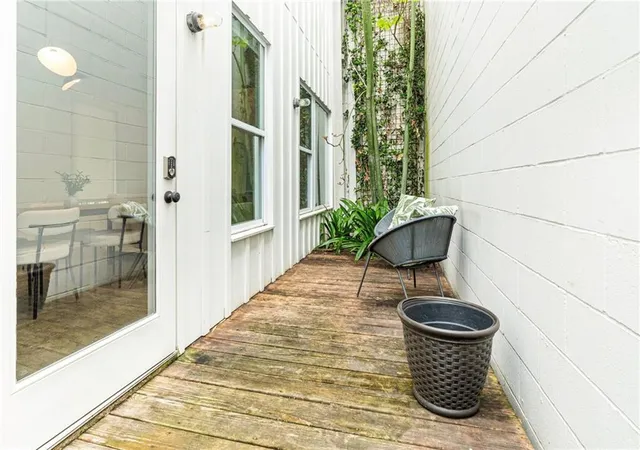 4th image of 455 Ninth St #C, New Orleans, LA 70115 | MLS# 2551179