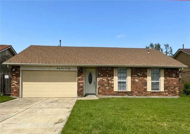 1st image of 4920 White Oak Dr, Marrero, LA 70072 | MLS# 2551190