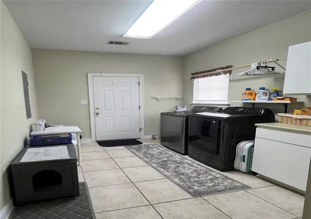 Homes for sale in Belle Chasse, LA | 121 Sunflower Rd, Belle Chasse, LA 70037 | MLS# 2549356