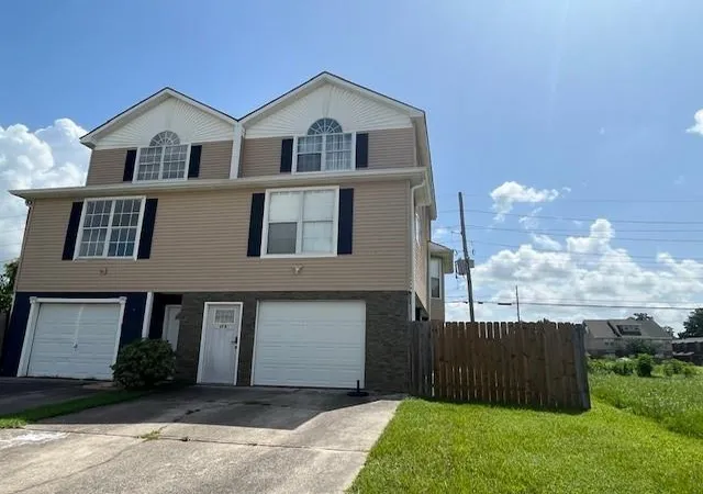 Homes for sale in Destrehan, LA | 67 Carriage Ln #B, Destrehan, LA 70047 | MLS# 2551247