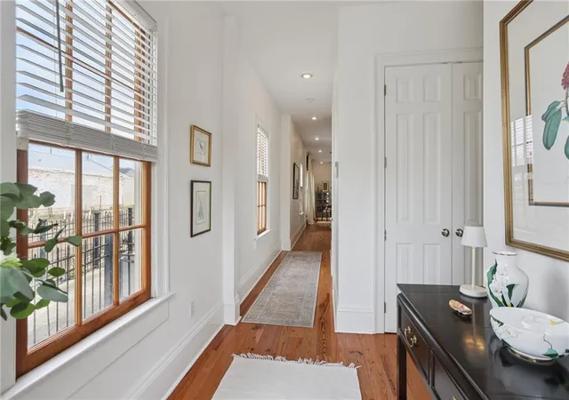 4th image of 1015 Felicity St, New Orleans, LA 70130 | MLS# 2550263