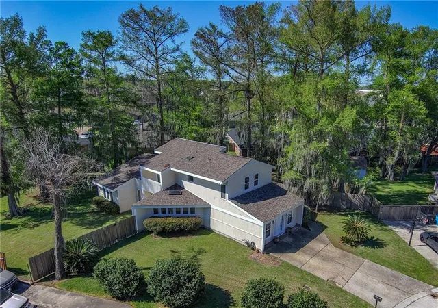 Homes for sale in Destrehan, LA | 17 Waverly Pl, Destrehan, LA 70047 | MLS# 2547738
