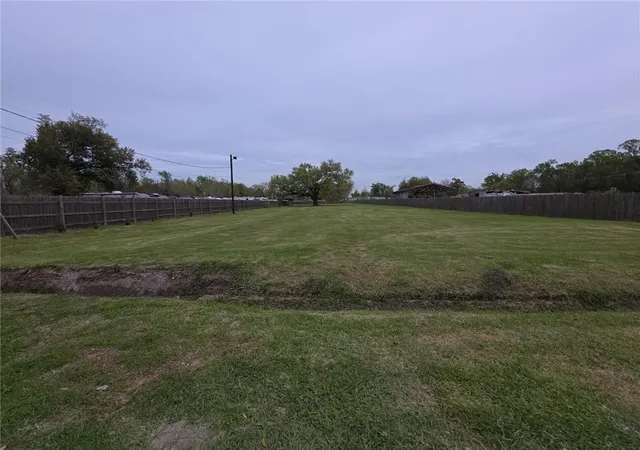 Homes for sale in Luling, LA | 312 Canal St, Luling, LA 70070 | MLS# 2551280