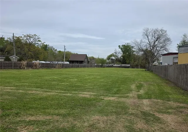 Homes for sale in Luling, LA | 312 Canal St, Luling, LA 70070 | MLS# 2551280