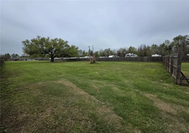 Homes for sale in Luling, LA | 312 Canal St, Luling, LA 70070 | MLS# 2551280