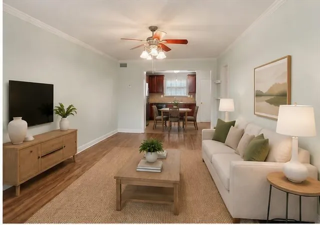 3rd image of 3013 Ridgelake Dr #203, Metairie, LA 70002 | MLS# 2550196