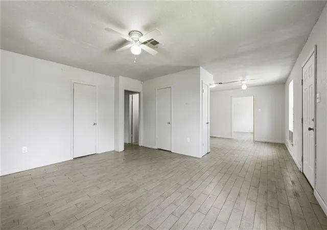 Homes for sale in New Orleans, LA | 2319 Lawrence St, New Orleans, LA 70114 | MLS# 2551607