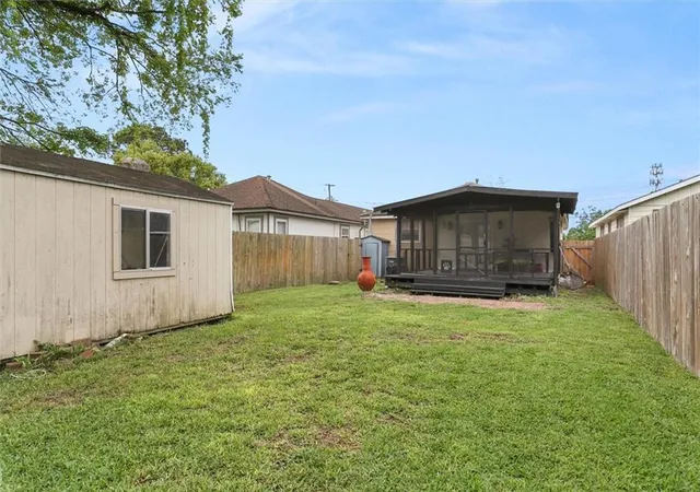 Homes for sale in Westwego, LA | 831 Avenue B Avenue, Westwego, LA 70094 | MLS# 2551448
