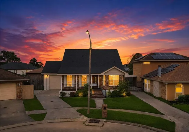 1st image of 11611 N Adams Ct, New Orleans, LA 70128 | MLS# 2551666