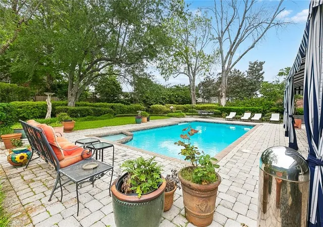 2nd image of 19 Rue Royale, Metairie, LA 70002 | MLS# 2551663