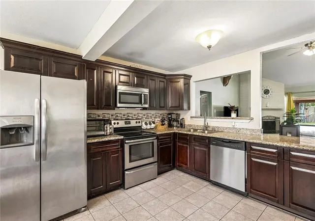 Homes for sale in Slidell, LA | 202 N Queens Dr, Slidell, LA 70458 | MLS# 2551579