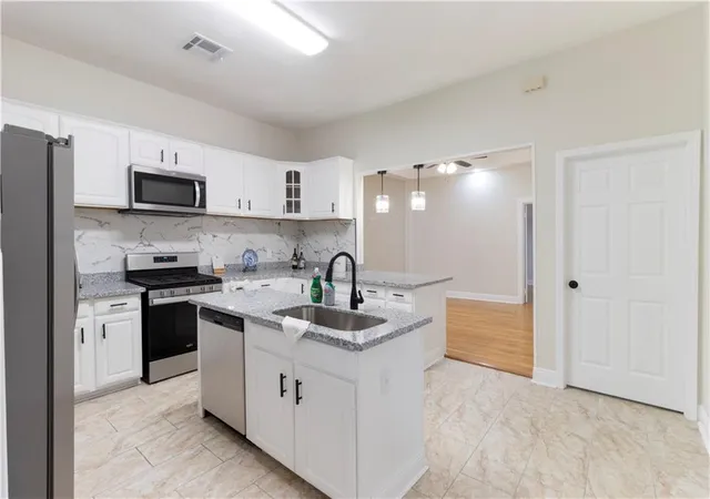 4th image of 838 Jefferson St, Gretna, LA 70053 | MLS# 2551805