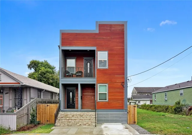 2nd image of 2722 24 New Orleans St, New Orleans, LA 70119 | MLS# 2550721