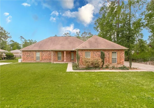 1st image of 81 Whitmar Dr, Hammond, LA 70401 | MLS# 2549616
