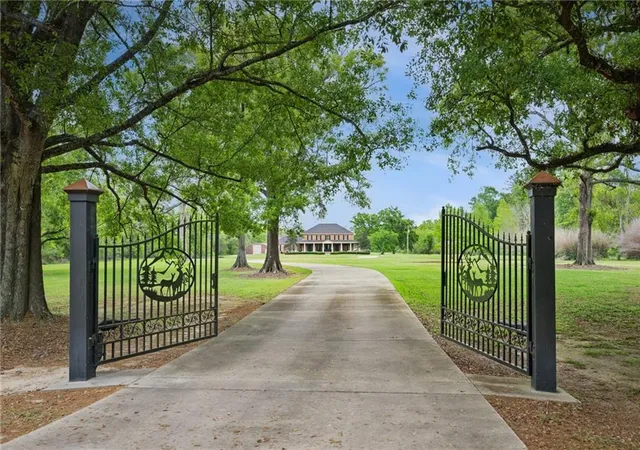 1st image of 47442 River Rd, Hammond, LA 70401 | MLS# 2551528