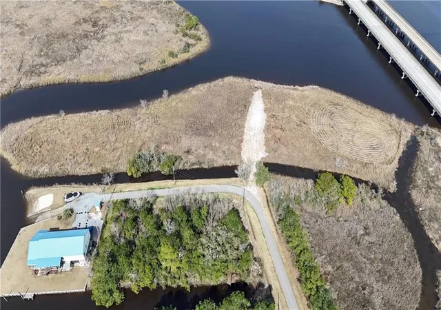 8th image of 11083 Etna St, Bay Saint Louis, MS 39520 | MLS# 2552002