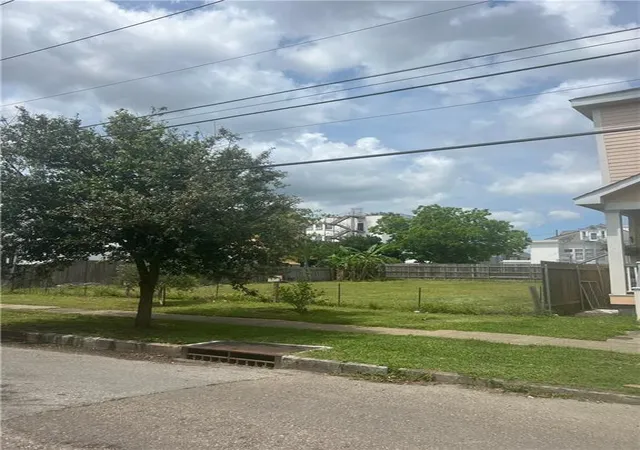 Photo 3 of Land for sale at 4147 Cleveland Ave, New Orleans, LA 70119 | MLS# 2551512 | Listing updated on 2026-04-09