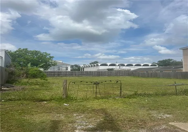 Photo 3 of Land for sale at 4147 Cleveland Ave, New Orleans, LA 70119 | MLS# 2551512 | Listing updated on 2026-04-09