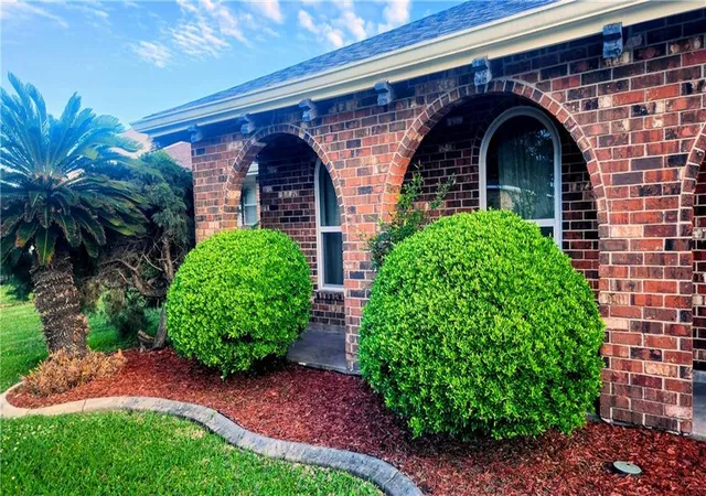 Homes for sale in Metairie, LA | 4532 Hastings St, Metairie, LA 70006 | MLS# 2551824