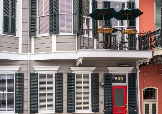2nd image of 809 Burgundy St #809, New Orleans, LA 70116 | MLS# 2552261