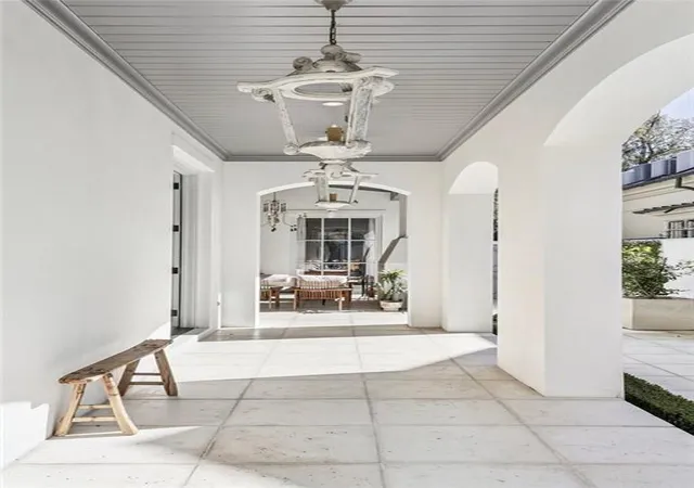 3rd image of 227 Vincent Ave, Metairie, LA 70005 | MLS# 2551589