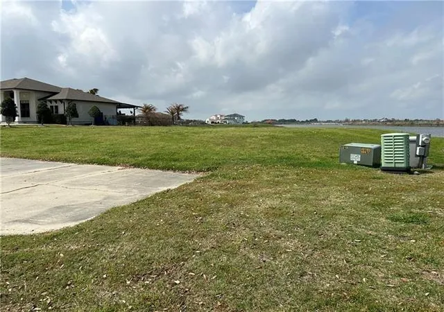 Photo 4 of Land for sale at S Lakeshore Blvd, Slidell, LA 70461 | MLS# 2552390 | Listing updated on 2026-09-01