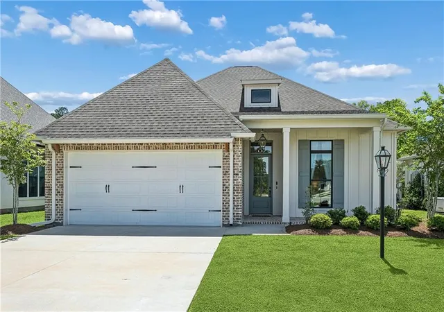 1st image of 67574 Antioch Dr, Mandeville, LA 70471 | MLS# 2551068