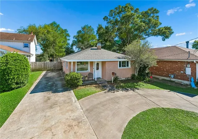 1st image of 5012 Ithaca St, Metairie, LA 70006 | MLS# 2552032