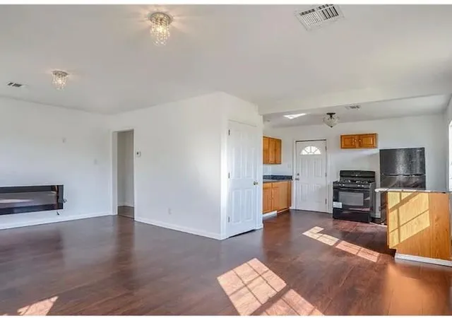 Homes for sale in New Orleans, LA | 6008 Wingate Dr, New Orleans, LA 70122 | MLS# 2552461