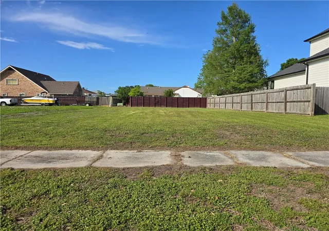 Homes for sale in Chalmette, LA | 8305 Prince Dr, Chalmette, LA 70043 | MLS# 2551785
