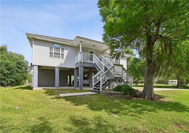 1st image of 1115 Florissant Hwy, Saint Bernard, LA 70085 | MLS# 2552478