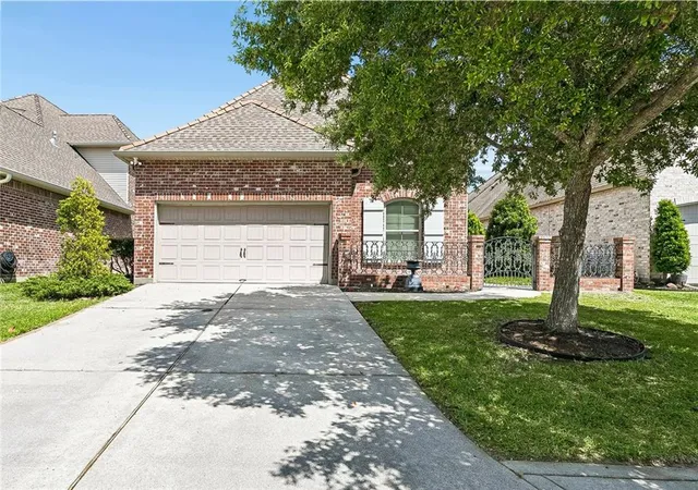 2nd image of 326 Nicklaus Dr, Slidell, LA 70458 | MLS# 2551955