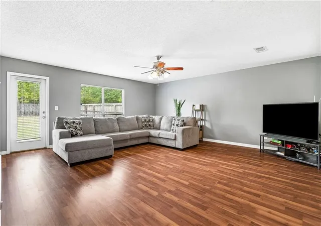 Photo 3 of Townhouse for sale at 1097 Clairise Ct, Slidell, LA 70461 | MLS# 2550242 | Listing updated on 2026-06-13