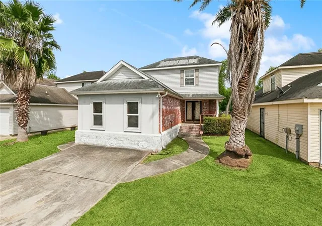 1st image of 13700 N Cavelier Dr, New Orleans, LA 70129 | MLS# 2552559