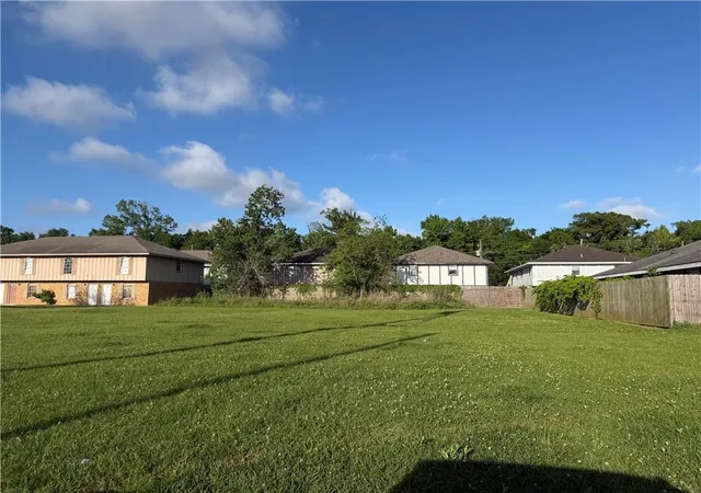 Homes for sale in Harvey, LA | 2617 Max Dr, Harvey, LA 70058 | MLS# 2552573