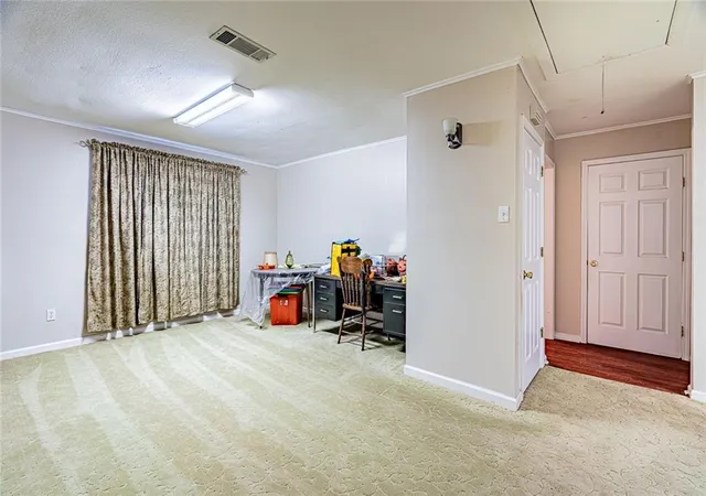 Homes for sale in Metairie, LA | 2800 Lake Villa Dr, Metairie, LA 70002 | MLS# 2552594