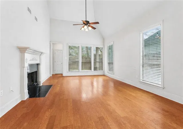 3rd image of 2239 10Th St, Mandeville, LA 70471 | MLS# 2552543