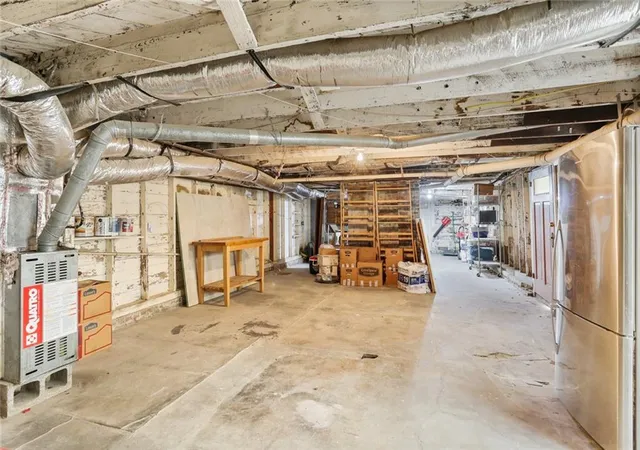 2nd image of 1831 Bordeaux St, New Orleans, LA 70115