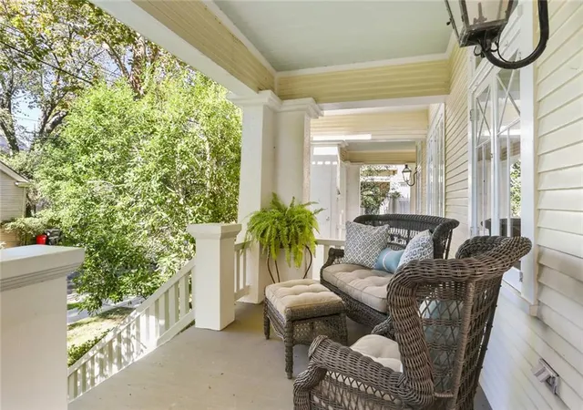 3rd image of 1831 Bordeaux St, New Orleans, LA 70115