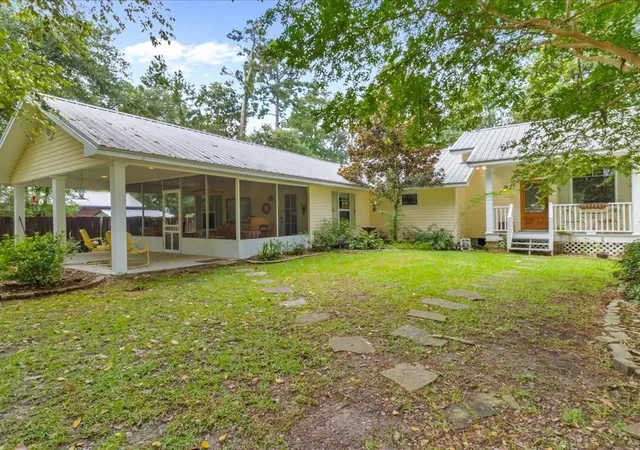 3rd image of 1834 America St, Mandeville, LA 70448 | MLS# 2552721