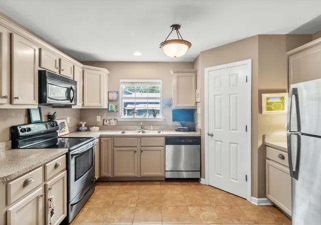 4th image of 1834 America St, Mandeville, LA 70448 | MLS# 2552721