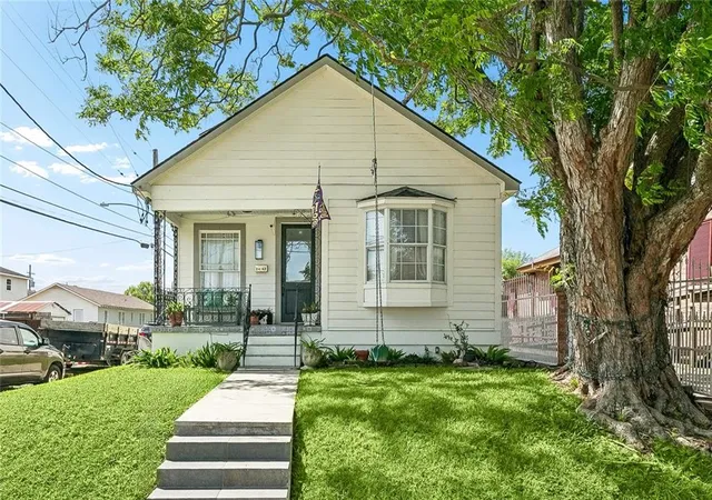 1st image of 2482 Jasmine St, New Orleans, LA 70122 | MLS# 2552740