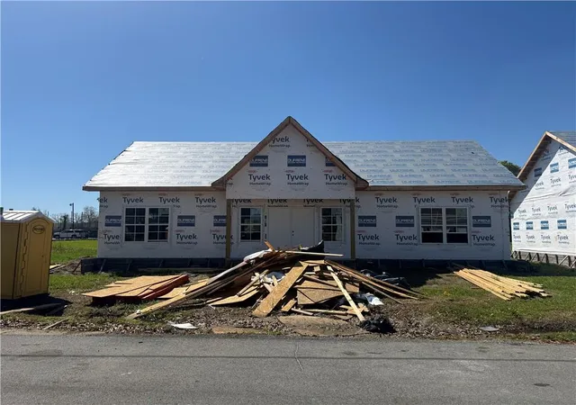 1st image of 534 Nel Ct, Gretna, LA 70056 | MLS# 2542776