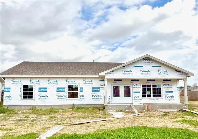 2nd image of 535 Nel Ct, Gretna, LA 70056 | MLS# 2542778