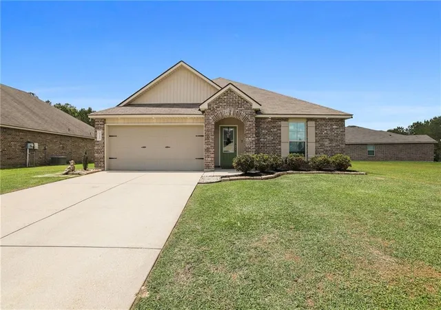 Homes for sale in Robert, LA | 47429 Myra Cvs, Robert, LA 70455 | MLS# 2551010
