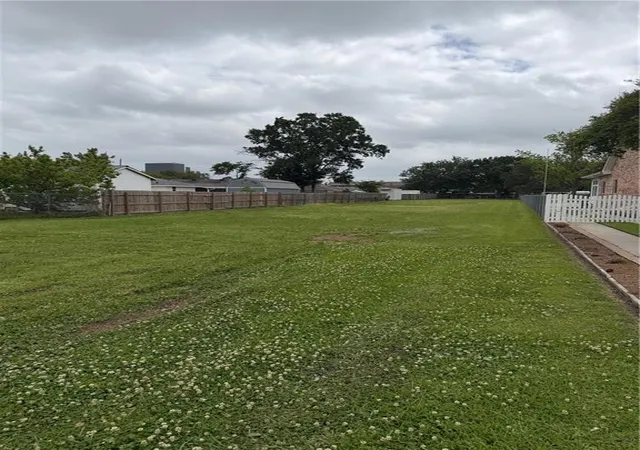 2nd image of Pine St, Metairie, LA 70005 | MLS# 2552772
