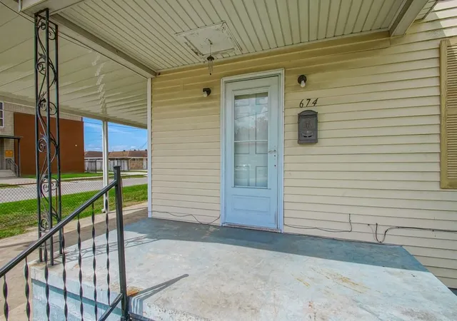 2nd image of 674 Bertucci St, Marrero, LA 70072 | MLS# 2552657