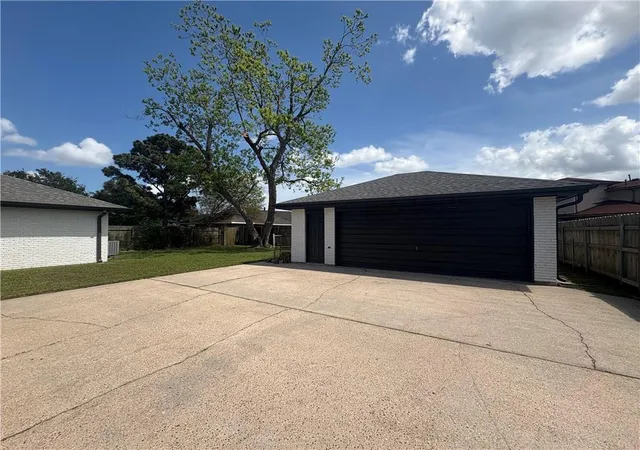 35th image of 8020 Morrison Rd, New Orleans, LA 70126 | MLS# 2552848